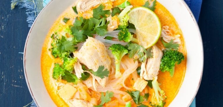 tajska zupa z kurczakiem