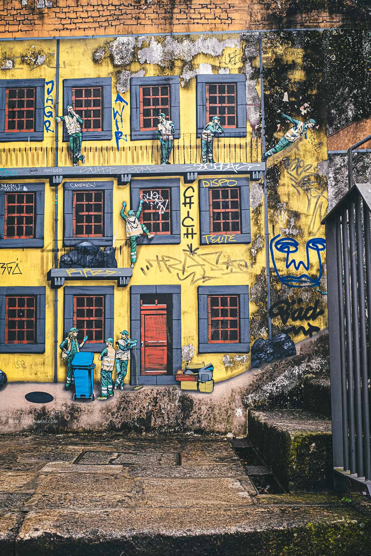 Północna Portugalia, Porto - co zobaczyć, co zjeść - cz. 2 vila nova degaia mural